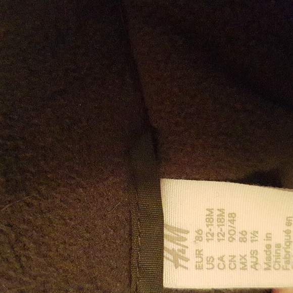 Snowsuit - Picture 5 of 8